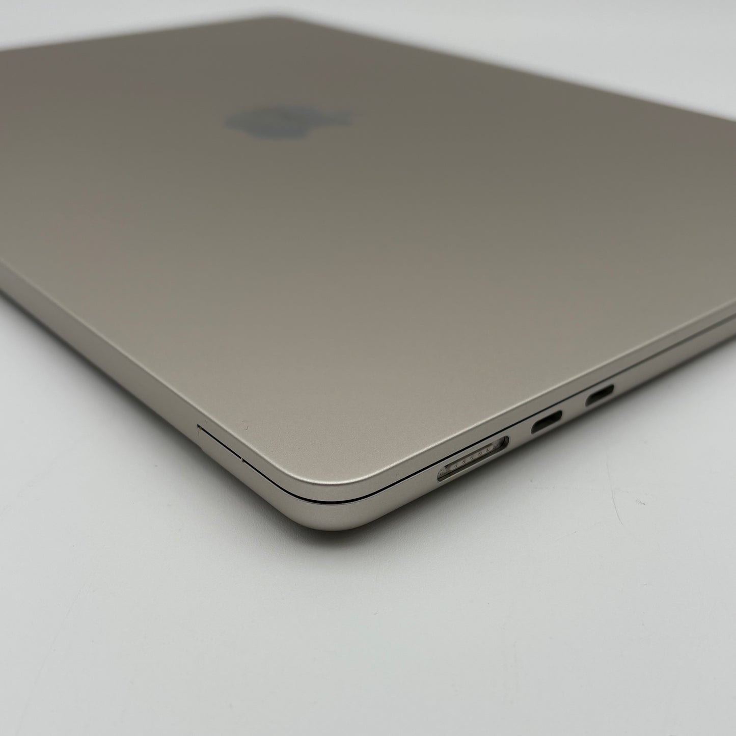 2023 Apple MacBook Air 15" M2 10C GPU 3.5GHz 8GB RAM 512GB SSD MQKV3LL/A