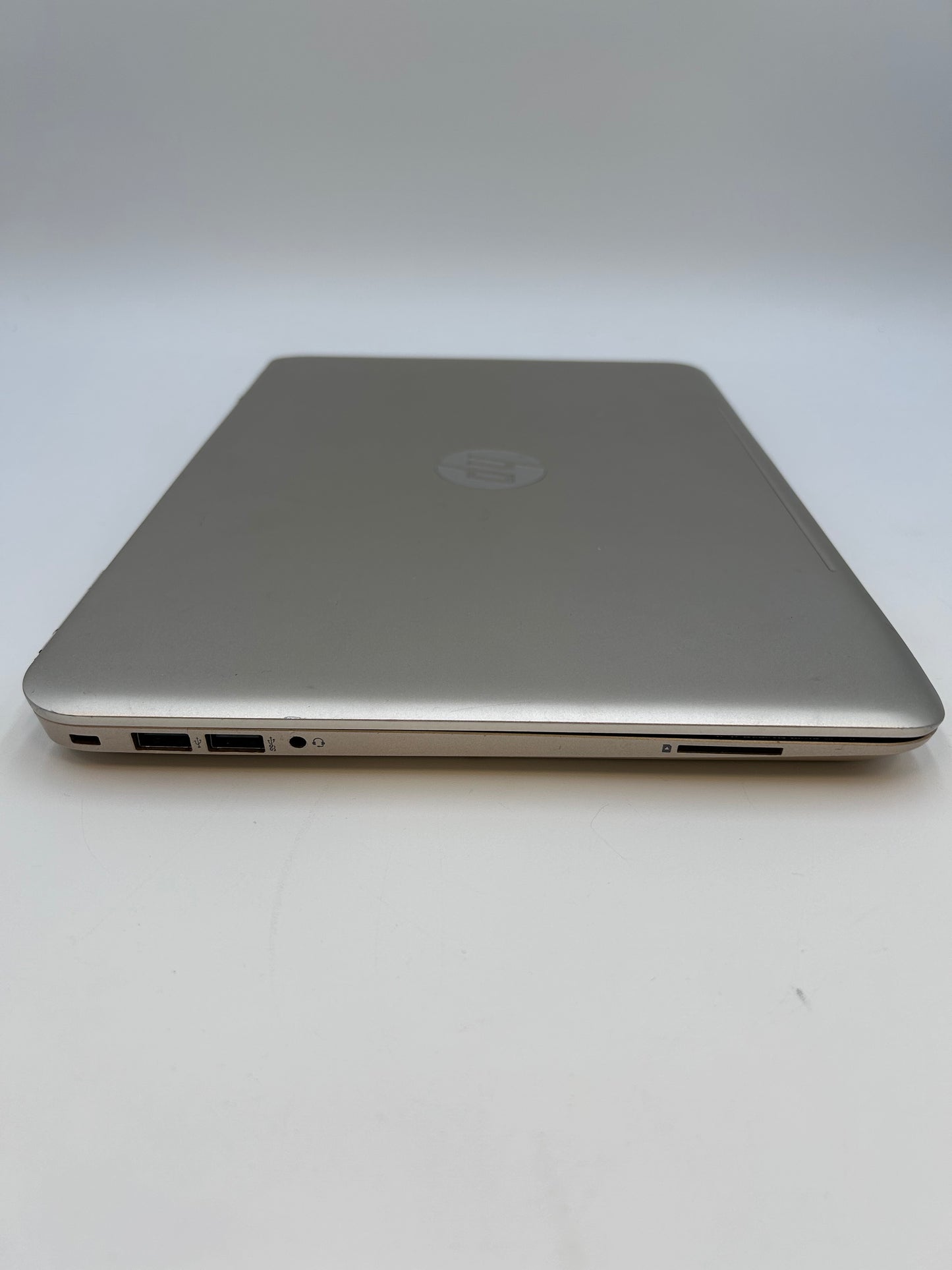 HP Pavillion 14-al061nr 14" i3-6100 2.3GHz 8GB RAM 1TB HDD