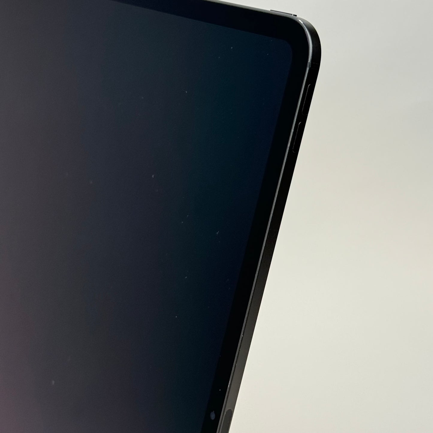 Unlocked Apple iPad Pro 13" M4 256GB Space Black 3M784LL/A
