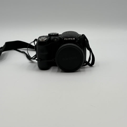 Fujifilm FinePix S2500HD 12.0MP Digital Camera