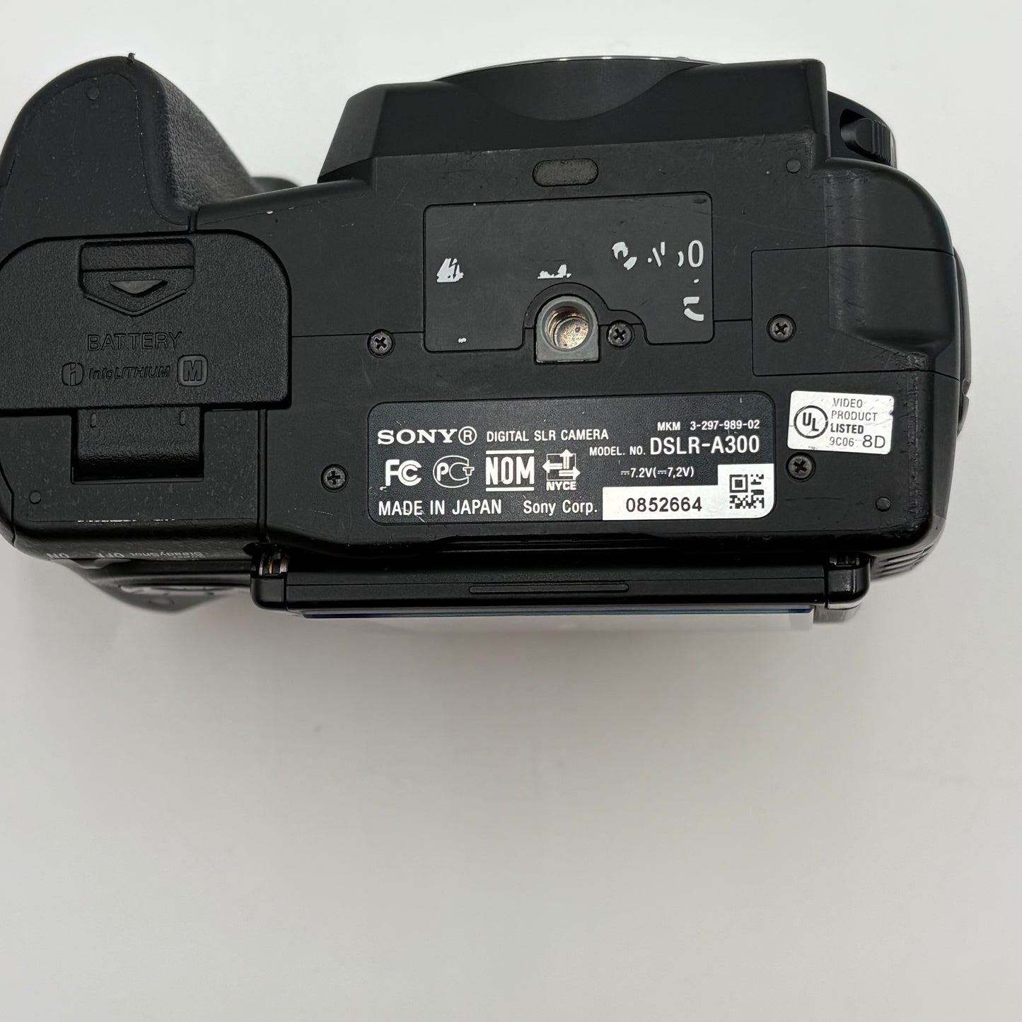 Sony Alpha 300 10.2MP Digital SLR DSLR Camera