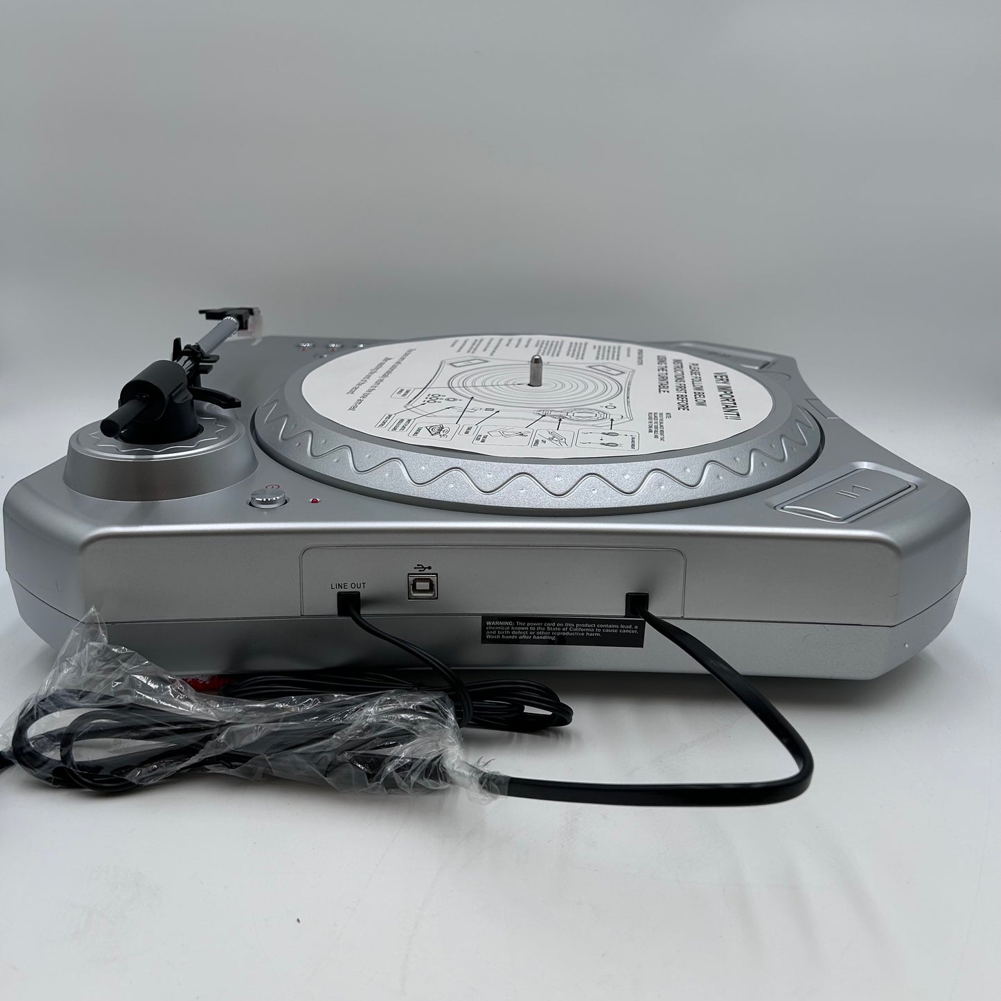 Innovative Technology USB Turntable ITUT-300