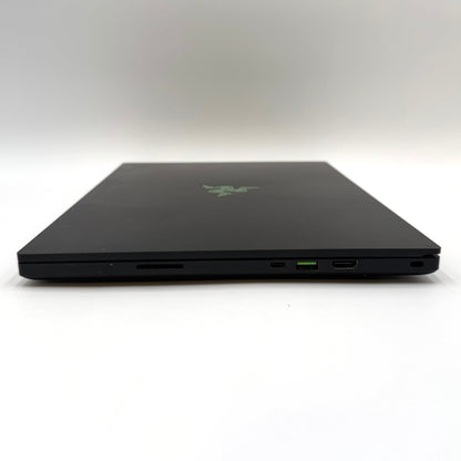 Razer Blade 15 RZ09-0330 15.6" i7-10875H 2.3GHz 16GB RAM 500GB SSD GeForce RTX 2070 Super with Max-Q