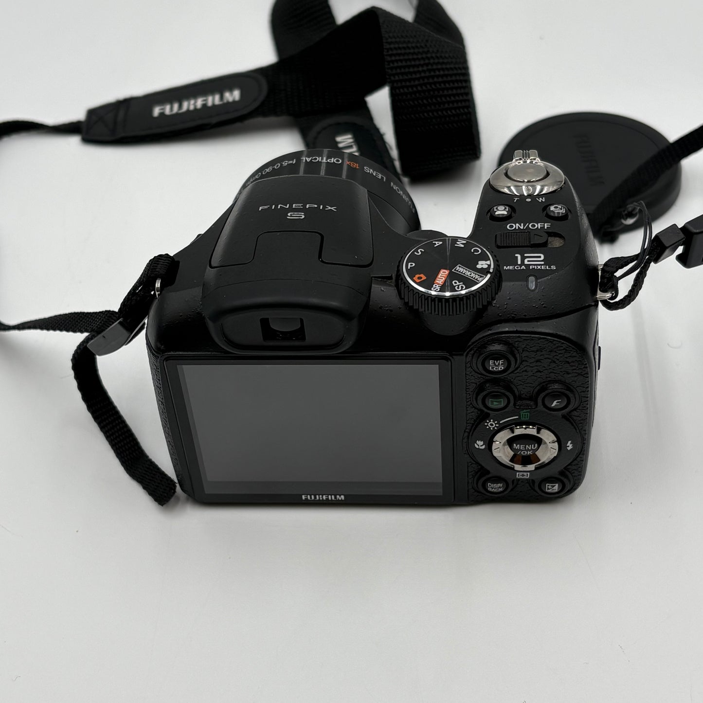 Fujifilm FinePix S2500HD 12.0MP Digital Camera