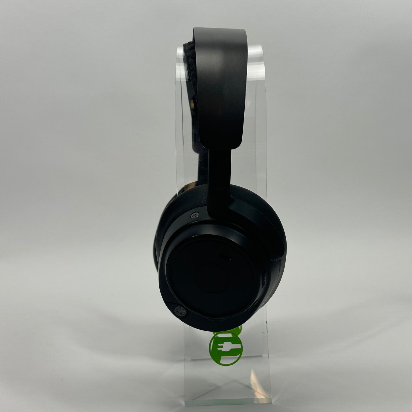 SteelSeries Arctis Nova Pro Black Wired Gaming Headset Xbox One / PC