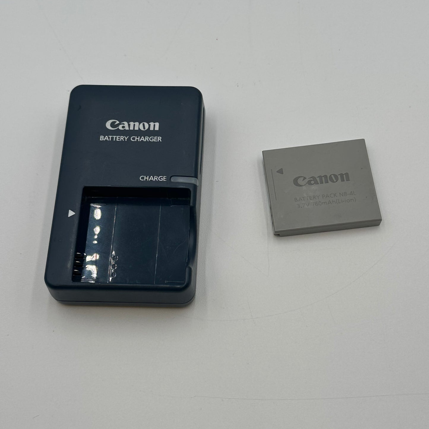 Canon PowerShot SD600 6.0MP Compact Digital Camera