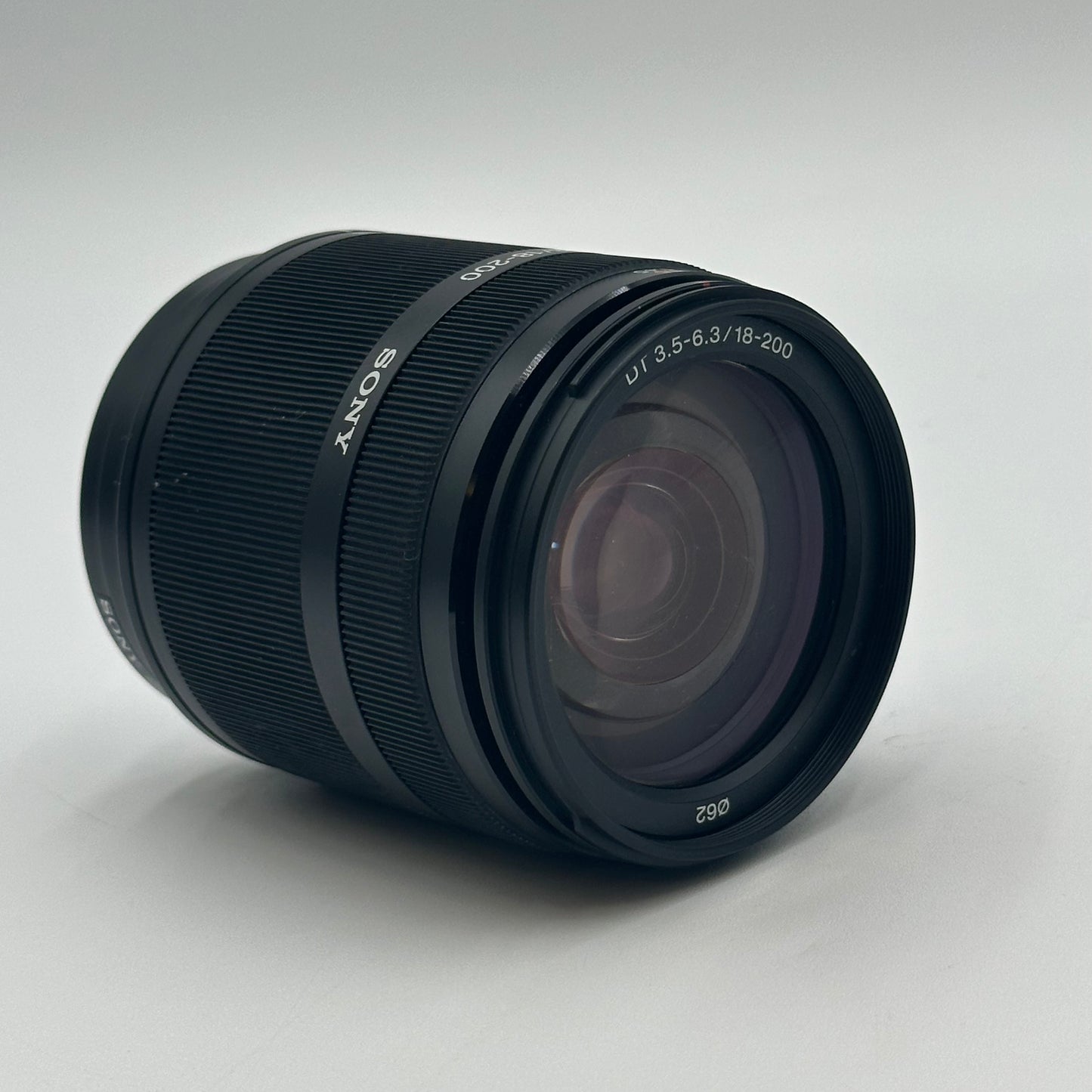 Sony SAL18200 18-200mm f/3.5-6.3 DT A-Mount  APS-C SAL18200 Auto Lens