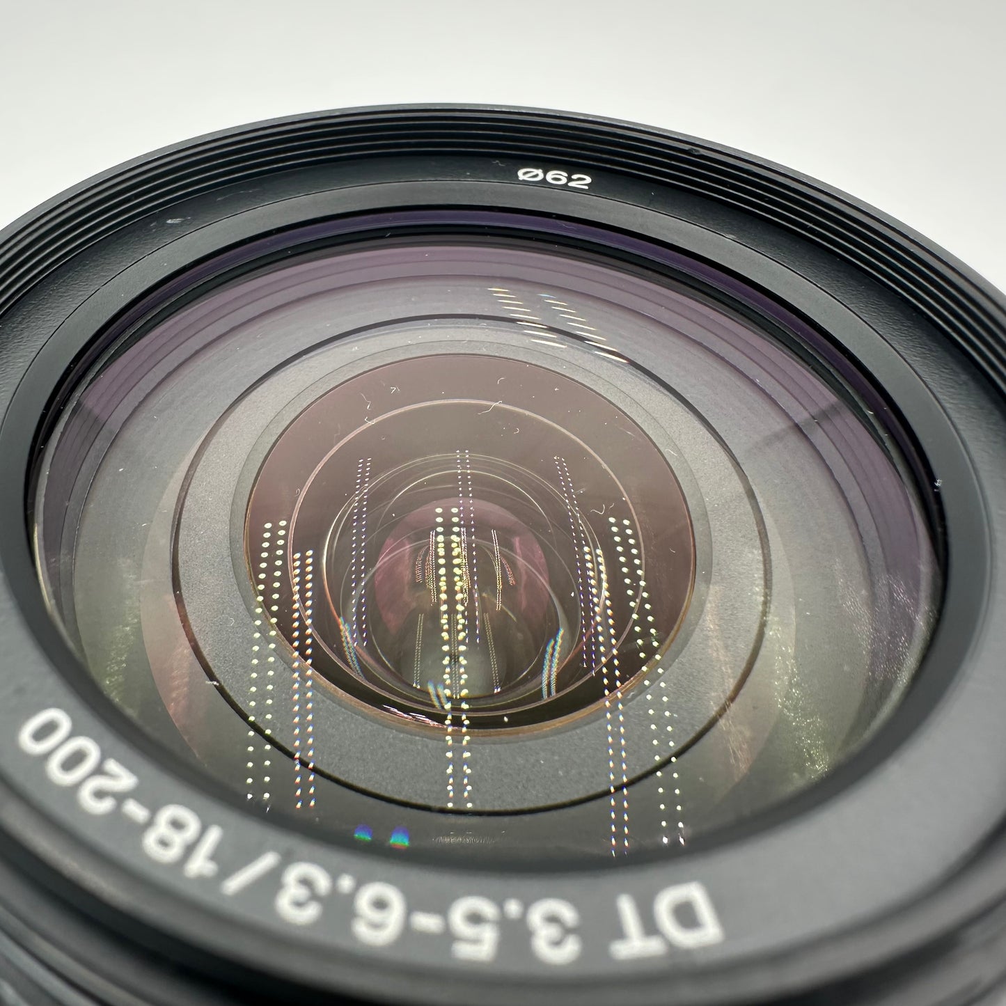 Sony SAL18200 DT 18-200mm f/3.5-6.3 A-Mount Lens