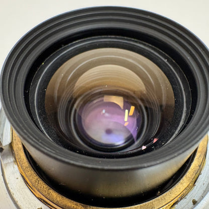 Leica Leitz Canada Elmarit 28mm f/2.8 1964 First Version (9-Element)