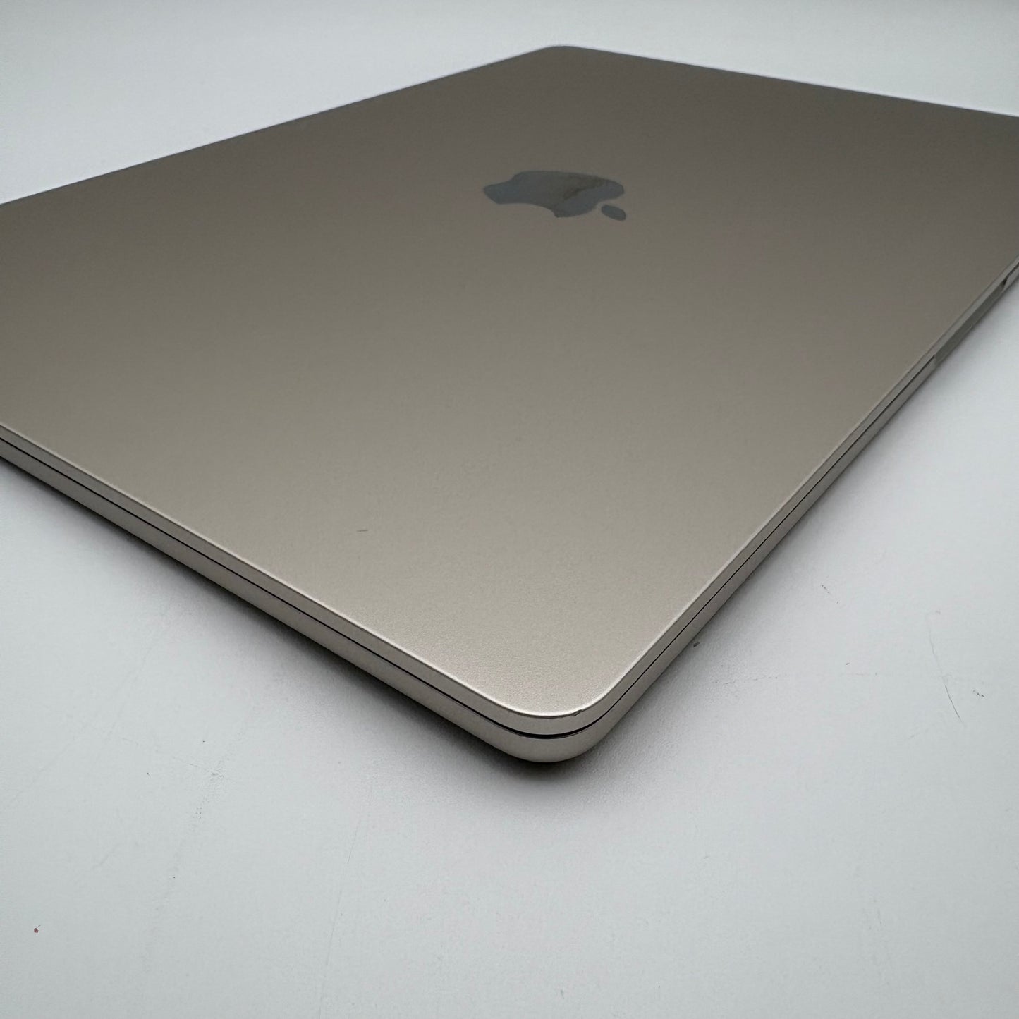 2023 Apple MacBook Air 15" M2 10C GPU 3.5GHz 8GB RAM 512GB SSD MQKV3LL/A