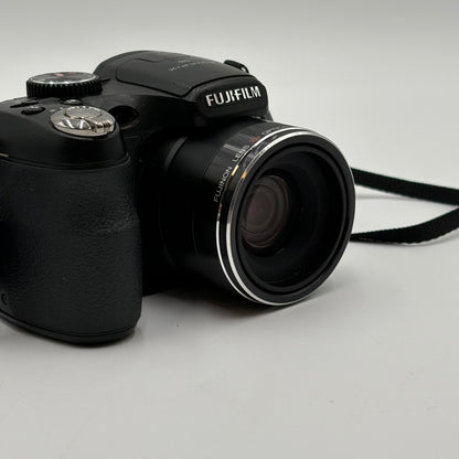 Fujifilm FinePix S2500HD 12.0MP Digital Camera