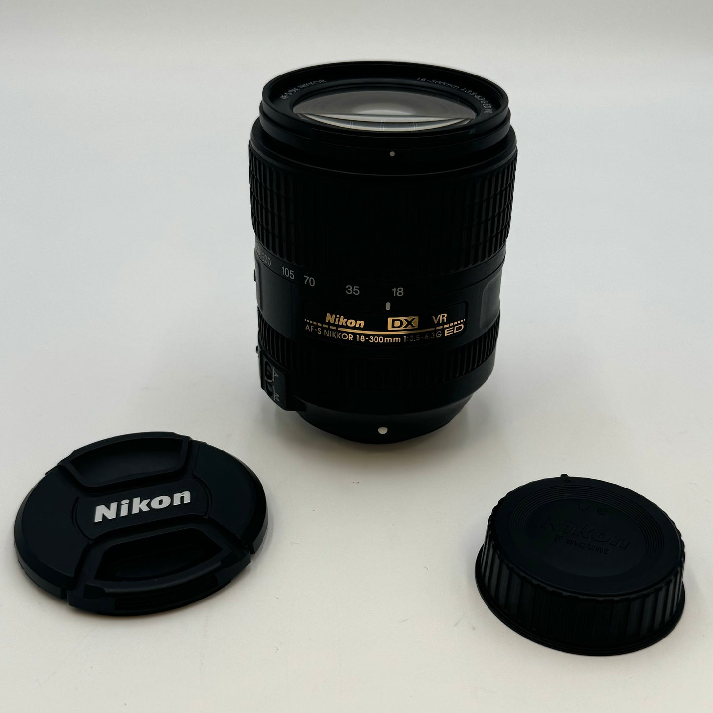 Nikon AF-S DX NIKKOR 18-300mm f/3.5-5.6 G ED VR Lens