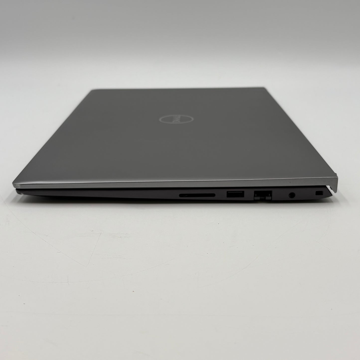 Dell Vostro 5510 15.6" i5-11300H 3.1GHz 8GB RAM 512GB SSD