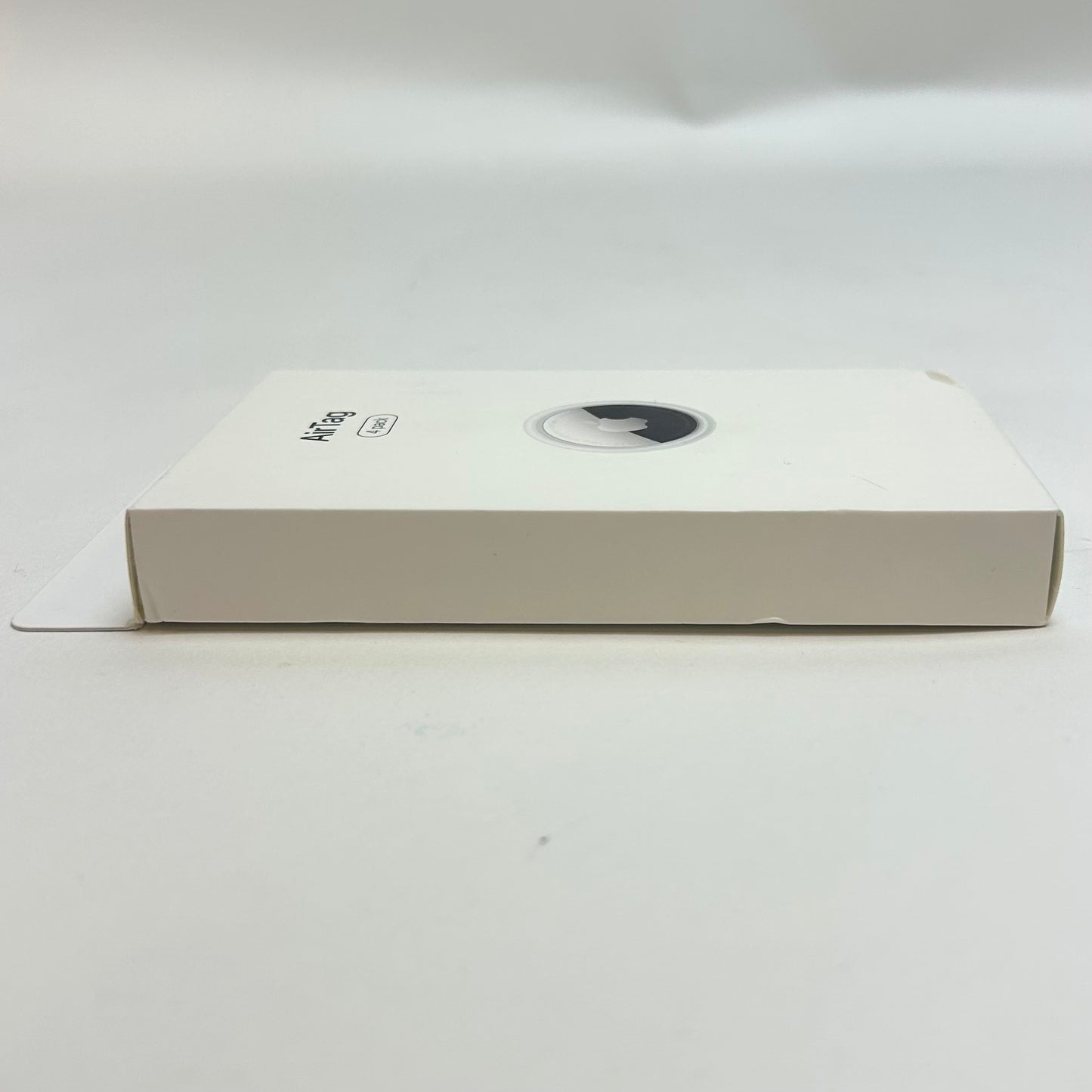 New Apple AirTag 4 Pack White A2187